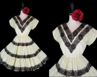 Vintage 1960s Patio Square Dance Dress Circle Skirt XL Yellow Black