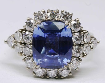 Tanzanite and diamond ring
