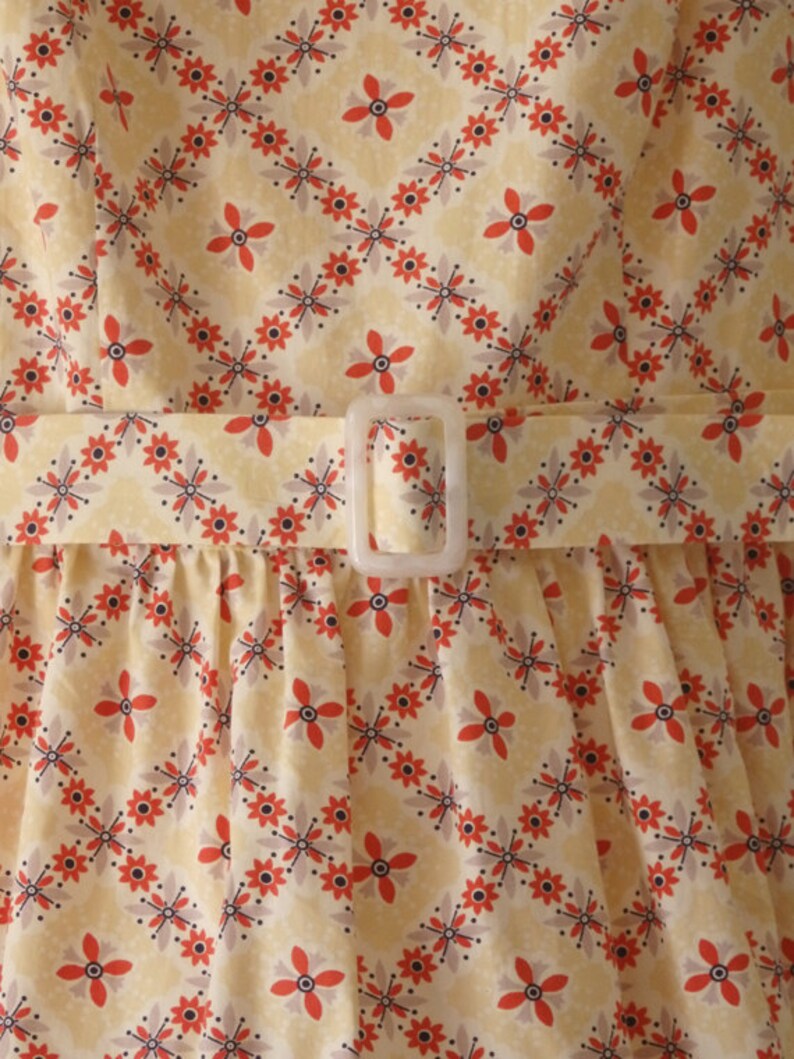 50s Leaf Print Belted Dress