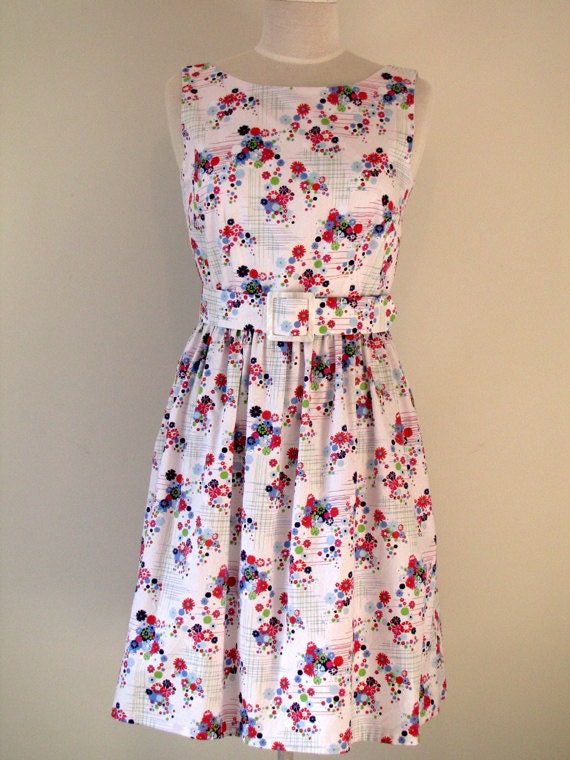 1950s Vintage-style Bright Floral Sundress - Etsy