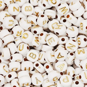 Mix di perline con lettere o perline con lettere dell'alfabeto complete A-Z Perline acriliche da 7 mm colori: oro, bianco