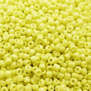 25 grammi di rocailles 8/0 (3 mm) colore perle di vetro: giallo neon
