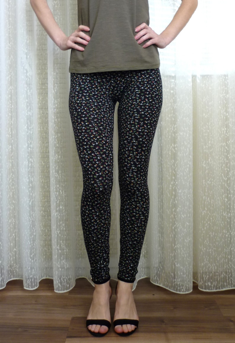 patterned yoga pants
