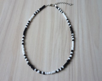 Black And White Zebra Piano Choker Necklace, Beaded Glass Seed Bead Necklace