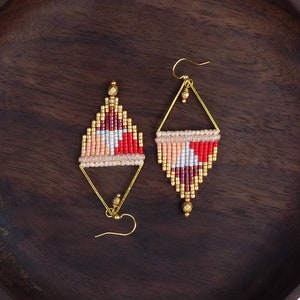Shades of pink red and peach triangle earrings made of micromacrame and miyuki delicas seed beads image 1