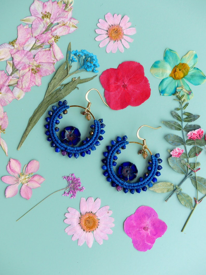 Little macrame hoops with lapis lazuli ruby and flowers image 1