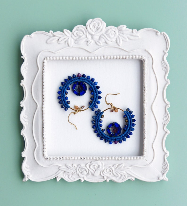 Little macrame hoops with lapis lazuli ruby and flowers image 3