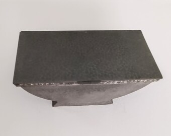 Vintage Hammered Pewter Box, Craftsman Pewter Sheffield, Arts & Crafts Style