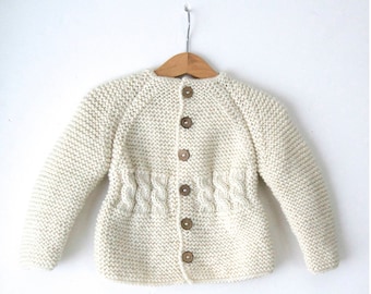 Hand knitted wool baby/toddler girl cardigan/jacket,coat, chunky, raglan sleeves, front&back side cable-knitting, coconut buttons