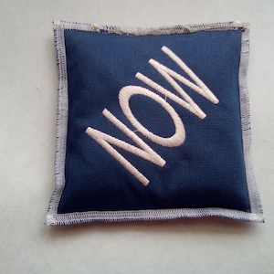 NOW Sitzsack Gestickte cornhole Tasche