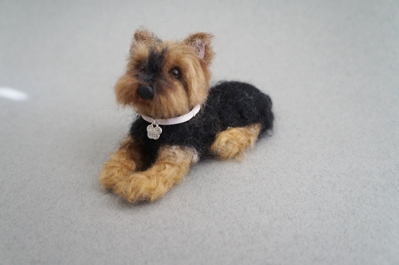 Needle Felted Dog Yorkie, Yorkshire Terrier Puppy, Custom Pet Portrait Sculpture Wool Felt Animal, Handmade Pet Replica Miniature, Blythe image 2