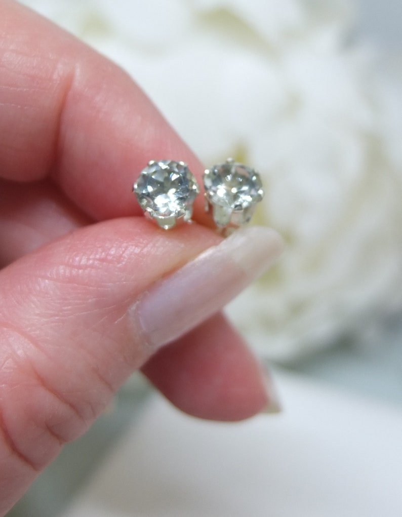 Green Amethyst Stud Earrings Pale Green Studs Silver Stud Etsy UK