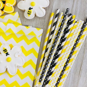 100 Black and Yellow Stripe and Polka Dot Paper Straws, Bee Themed Party, Picnic Supply, Birthday Party, Baby Shower Supply, Disposable image 6