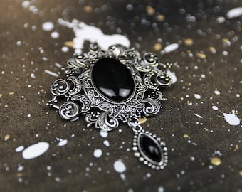 Gothic Brooch Victorian Filigree Lolita Pin Medal Badge Cabochon