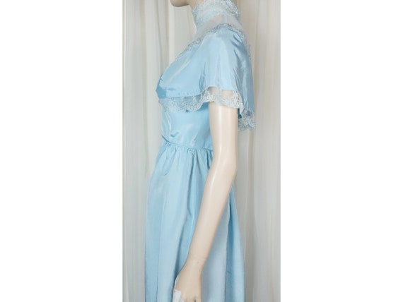 Vtg blue high lace neck victorian style maiden fo… - image 4