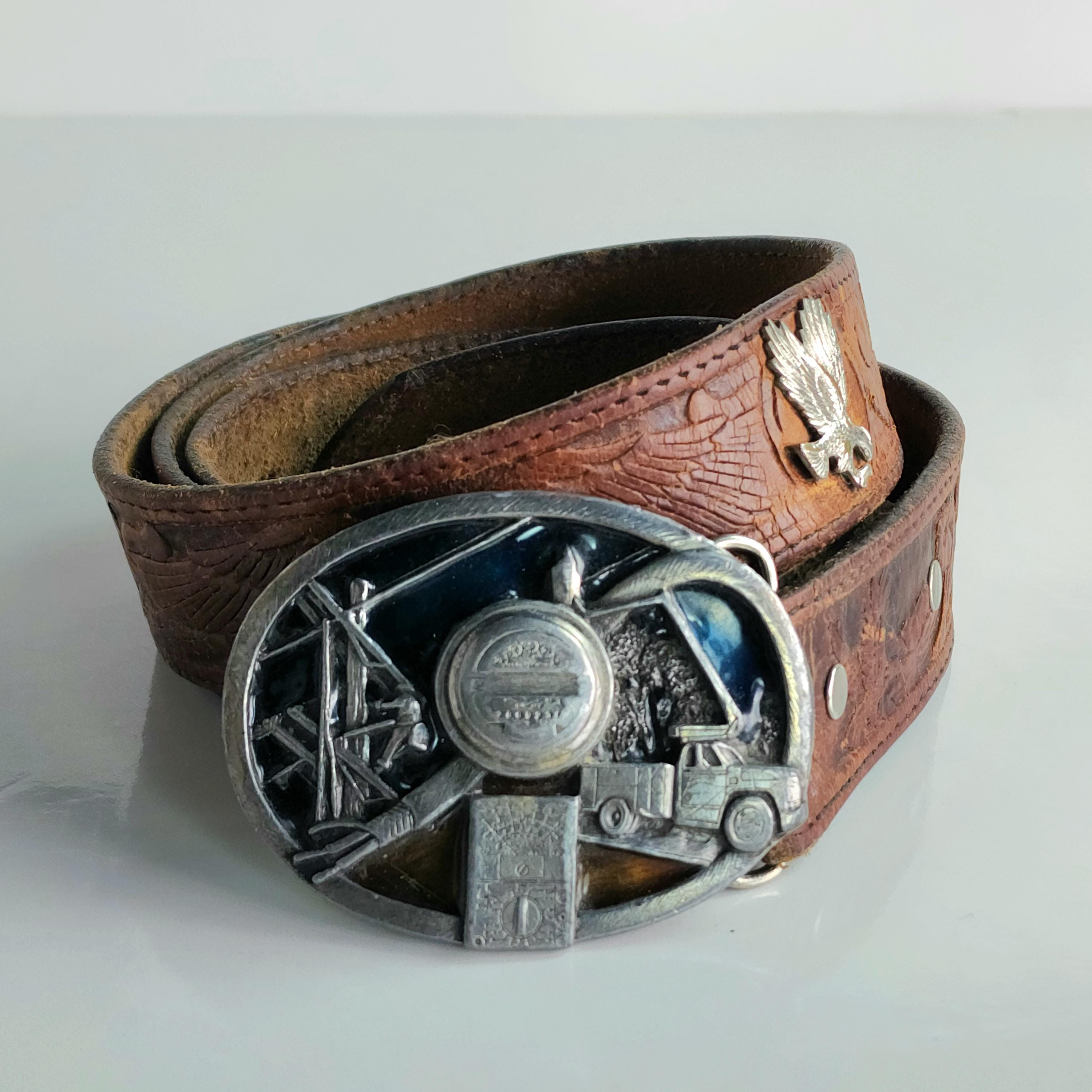 Lot De 2 Boucles De Ceinture En Laiton "Handyman Club Of America" Life Member 1996 - Occasion
