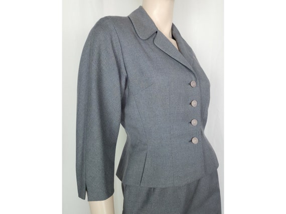 Vtg 1950s Auckie Sanft grey wool skirt suit set |… - image 4