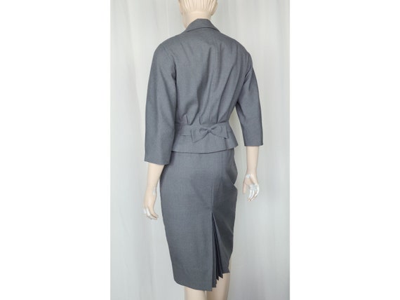 Vtg 1950s Auckie Sanft grey wool skirt suit set |… - image 6