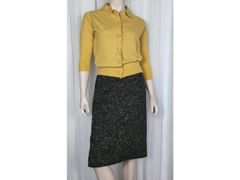 Vintage 50s 1950s wool tweed charcoal with yellow fleck pencil skirt XS image 1