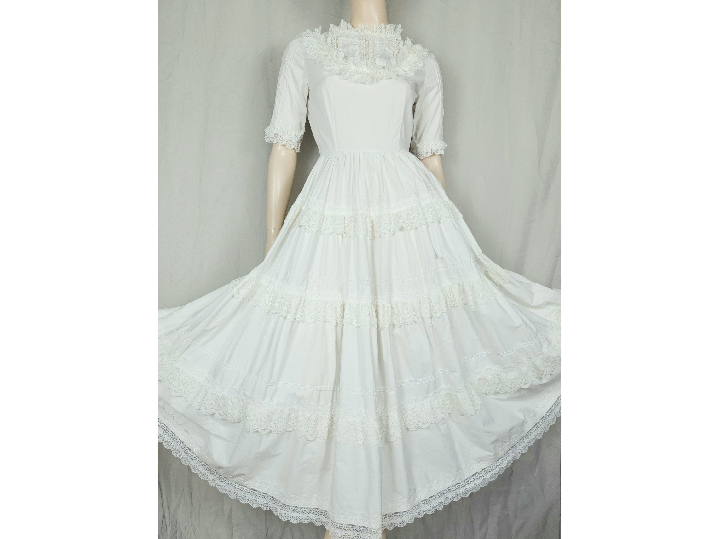 Vtg 70s prairie maxi dress white cotton XS/S