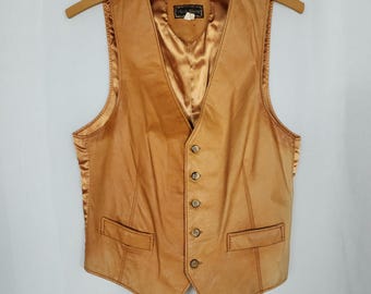 Vtg 70s leather vest buckle back SM 38