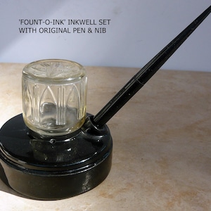 Vintage art deco ink well & dip pen by Fount-O-Ink Co complete with original Ink bottle