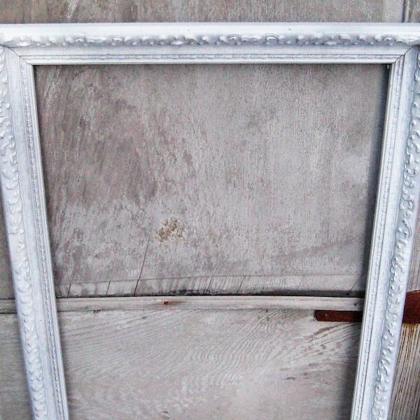 Antique wood picture frame, white wooden frame, carved wood, 16 x 24 inches, rustic distressed, large, wall decor, shabby cottage chic