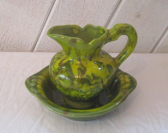 Swirled green pitcher and wash bowl, petite small vase, drip glaze, lime green, California pottery, mid century, farmhouse boho decor, USA