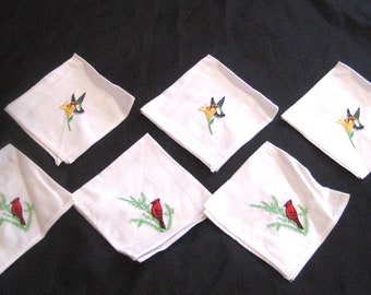 Vintage embroidered fabric napkins, cloth handkerchiefs, white cotton, red cardinal bird yellow hummingbird, set of 6, 1970s farmhouse decor