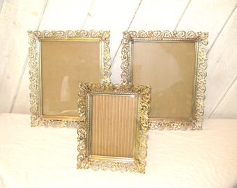 Marcos de fotos de metal vintage, 8 x 10, 5 x 7, lados de filigrana de metal de hojalata decorativos ornamentados, retrato de pared de mesa de mediados de siglo, fotos escolares