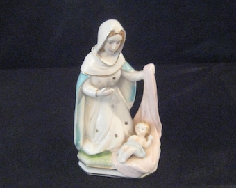 Ceramic Madonna and baby Jesus statue, mother and baby figurine, Virgin Mary, Mother of Christ, mid century, religious alter decor