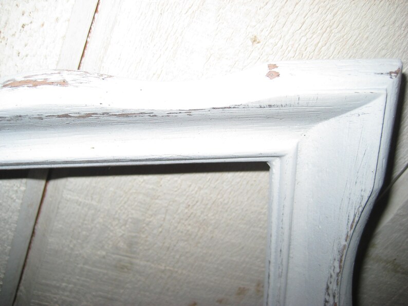 Pair of Vintage White Distressed Picture Frames 8 X 10 Etsy