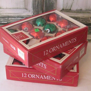 Vintage Glas Christbaumschmuck, Boxed 12er Set, große 6,3 cm Baumschmuck rot grün, 70er 80er Jahre, made in USA, Weihnachtsdeko