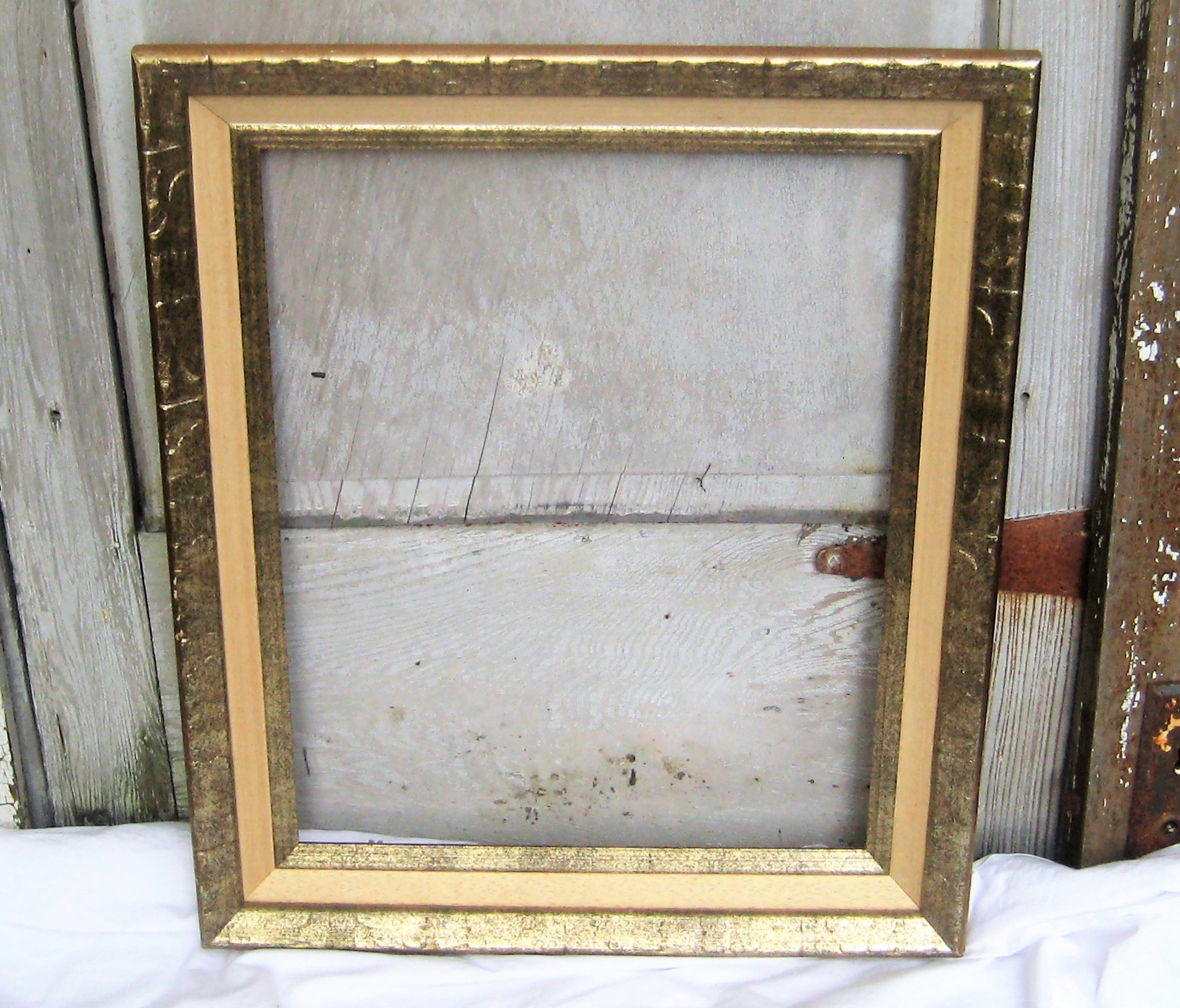 額縁 1970~ Wood Frame Vintage Poster 額縁 1970~ Wood Frame Vintage Poster 1970~ Wood Frame