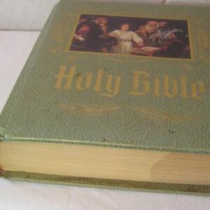 Vintage Large Family HOLY Bible, 1970s, King James Version Old and New ...