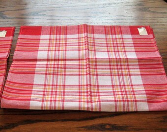 Kitchen towel, red, yellow orange, white plaid tea towel, NOS new old stock, 1960s, baumwolle cotton, farmhouse decor