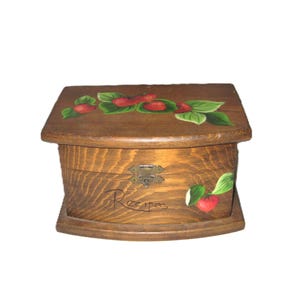 Scatola per ricette in legno marrone vintage, coperchio incernierato, fragole dipinte a mano, scatola per schede indice, schede 3 x 5", metà secolo anni '50-'60, OOAK