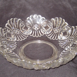 Vintage decorative clear glass bowl, large decorative bowl, vintage serving, scalloped, ornate, embossed, mid century, 50s 60s