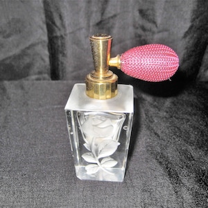 Vinatge perfume bottle, etched rose, burgundy atomizer, mid century, gift for her, vanity decor, bedroom decor, decorative, ornate