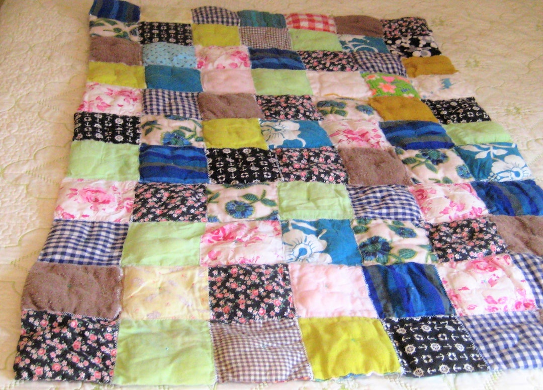 Antique Handmade Patchwork Quilt Lap Blanket Throw Cover, Multicolored