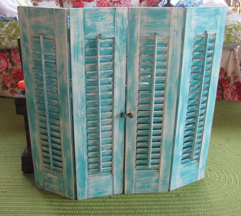 Vintage Wood Shutters - Thumbnail 4