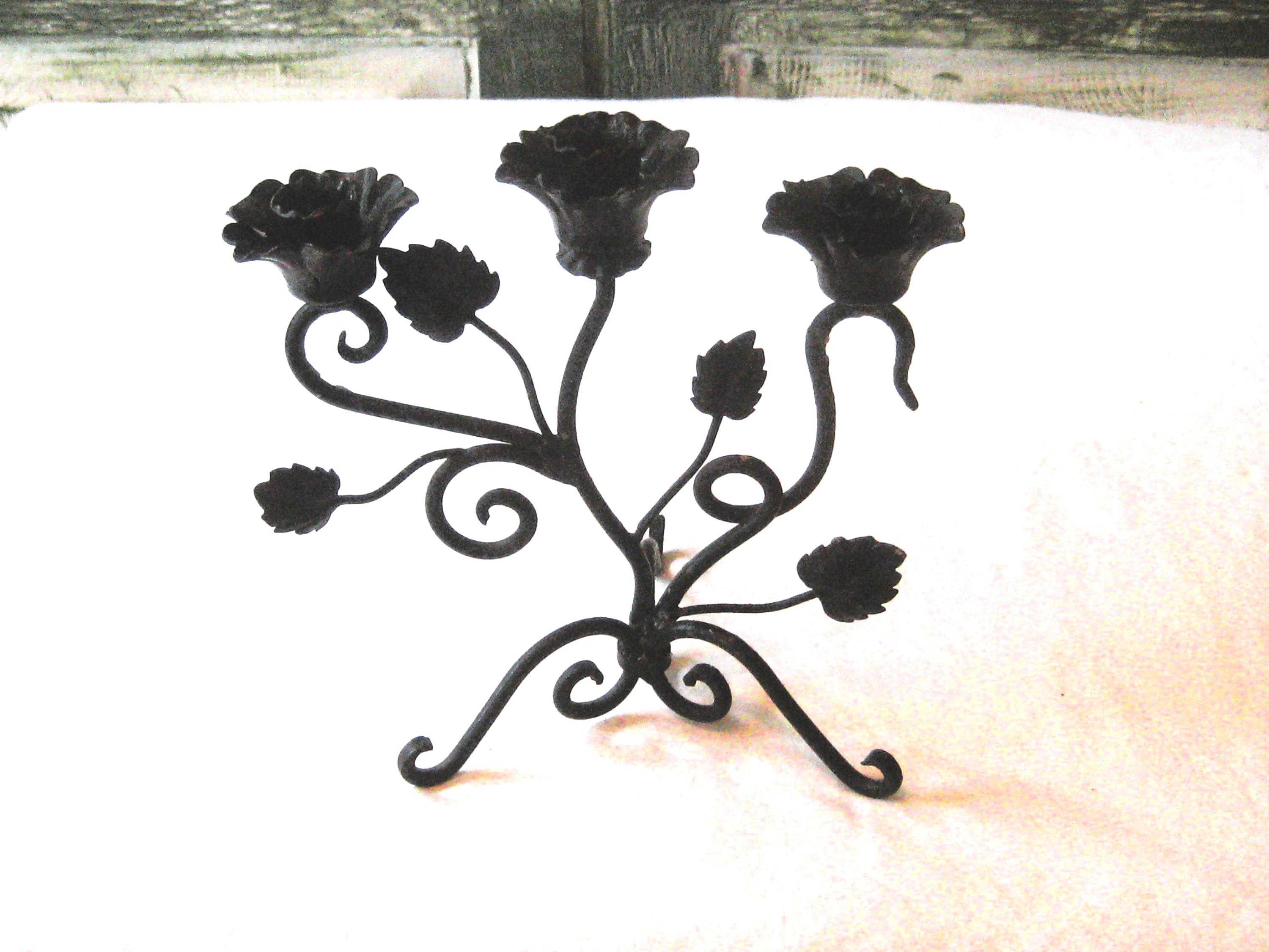 Black amethyst Twisted Mcm Candle holder (TRE) Black amethyst Twisted Mcm Candle holder (TRE)