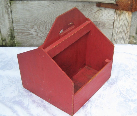 Extra Large Red Wood Tool Box Tote With Center Handle Vintage