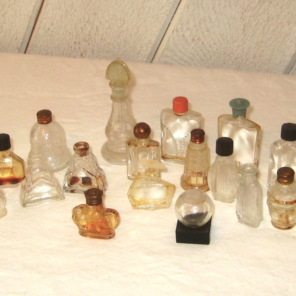 Antique collection tiny perfume bottles, large lot of 19, mid century 50s 60s, instant collection