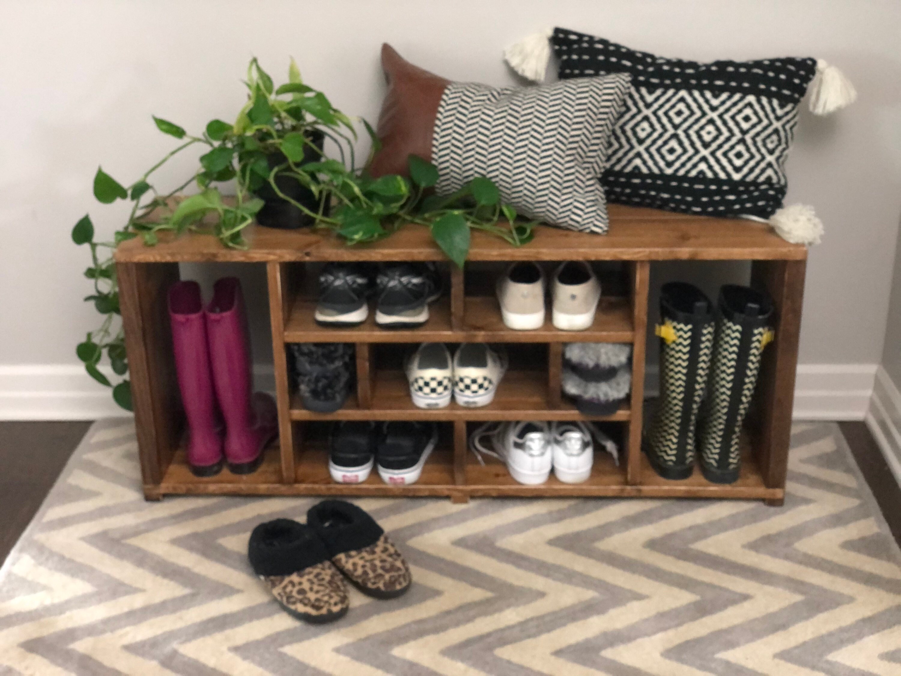 Jenny Shoe Storage Bench// Shoe Rack // Boot Storage bench // Etsy