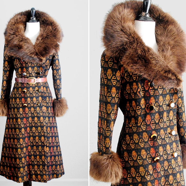 Vtg 60s/70s tapestry Russian princess coat / dramatic chocolate mink cuffs and collar / size M - L