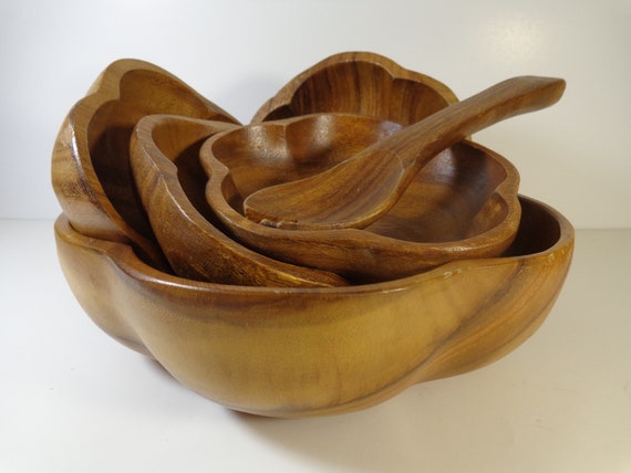 Teak Wood Flower Shaped Bowl Teak Wood Flower Shaped Bowl