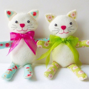 Cat Doll PDF Sewing Pattern, Dizzy Izzy Kitty, Felt Crafts, Instant Download, Easy to Sew