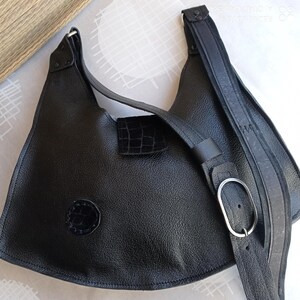 Sac cuir  NOIR   Unique ,  sac à main, bandoulière,  Cuir de Chèvre lisse, grainé, fabriqué à la main dans mon atelier en  Charente France