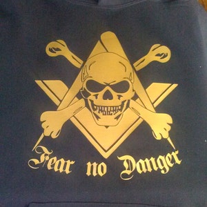 Freemason Fear No Danger Square and Compass Sweatshirt - Etsy